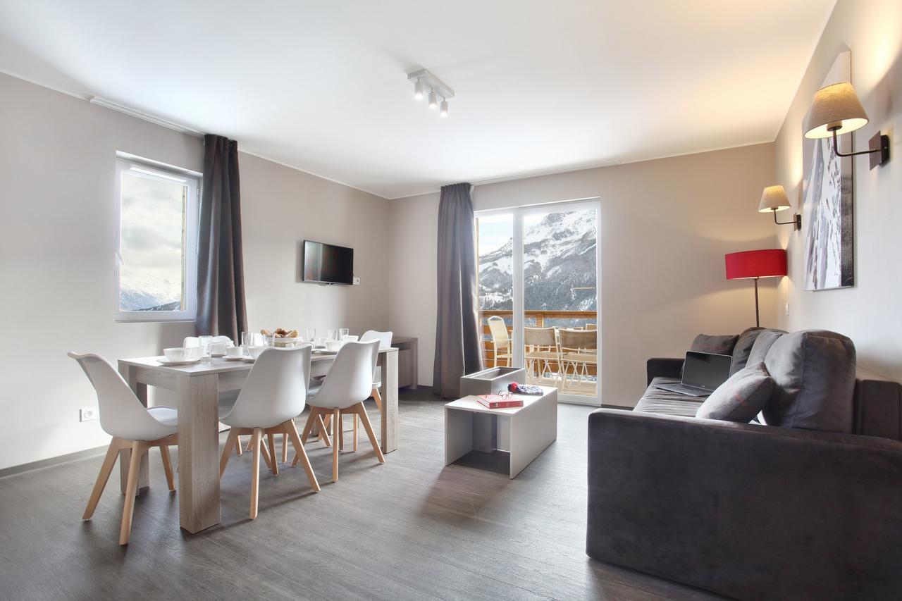 Residence Odalys Le Village De Praroustan 普华露 外观 照片