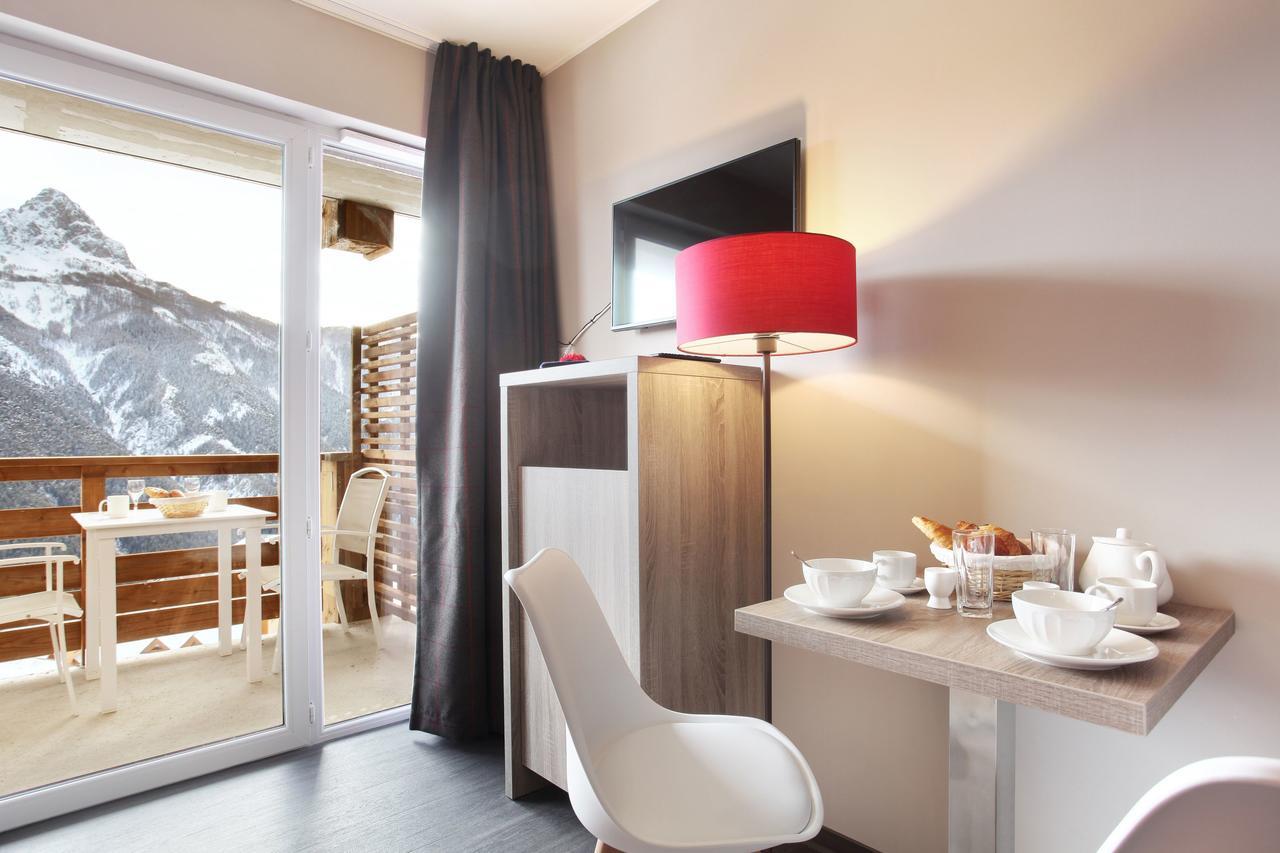 Residence Odalys Le Village De Praroustan 普华露 外观 照片