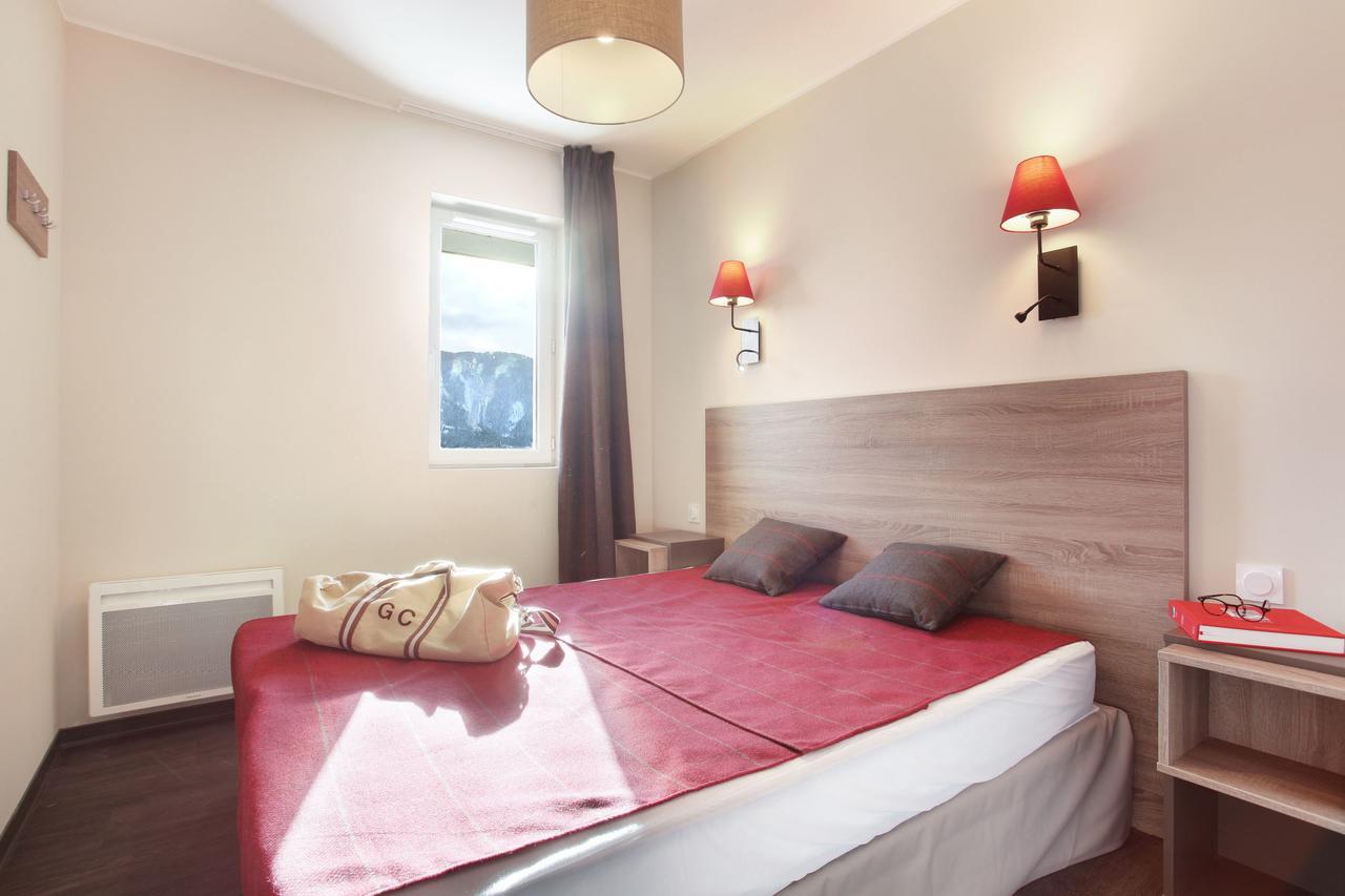 Residence Odalys Le Village De Praroustan 普华露 外观 照片
